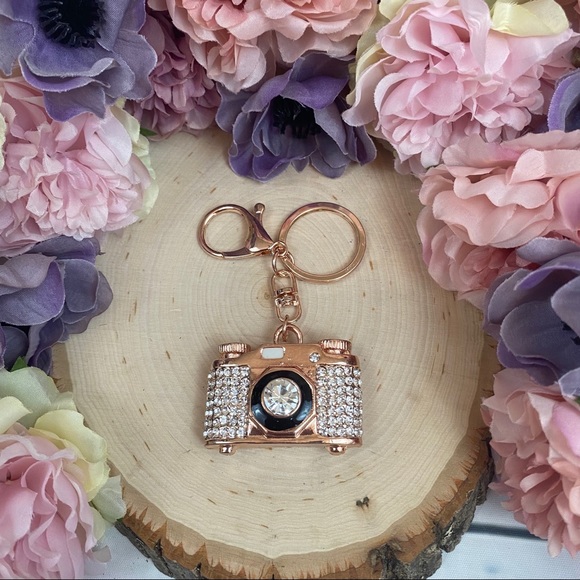 Crystal and Gold Camera Keychain Charm - Picture 5 of 12